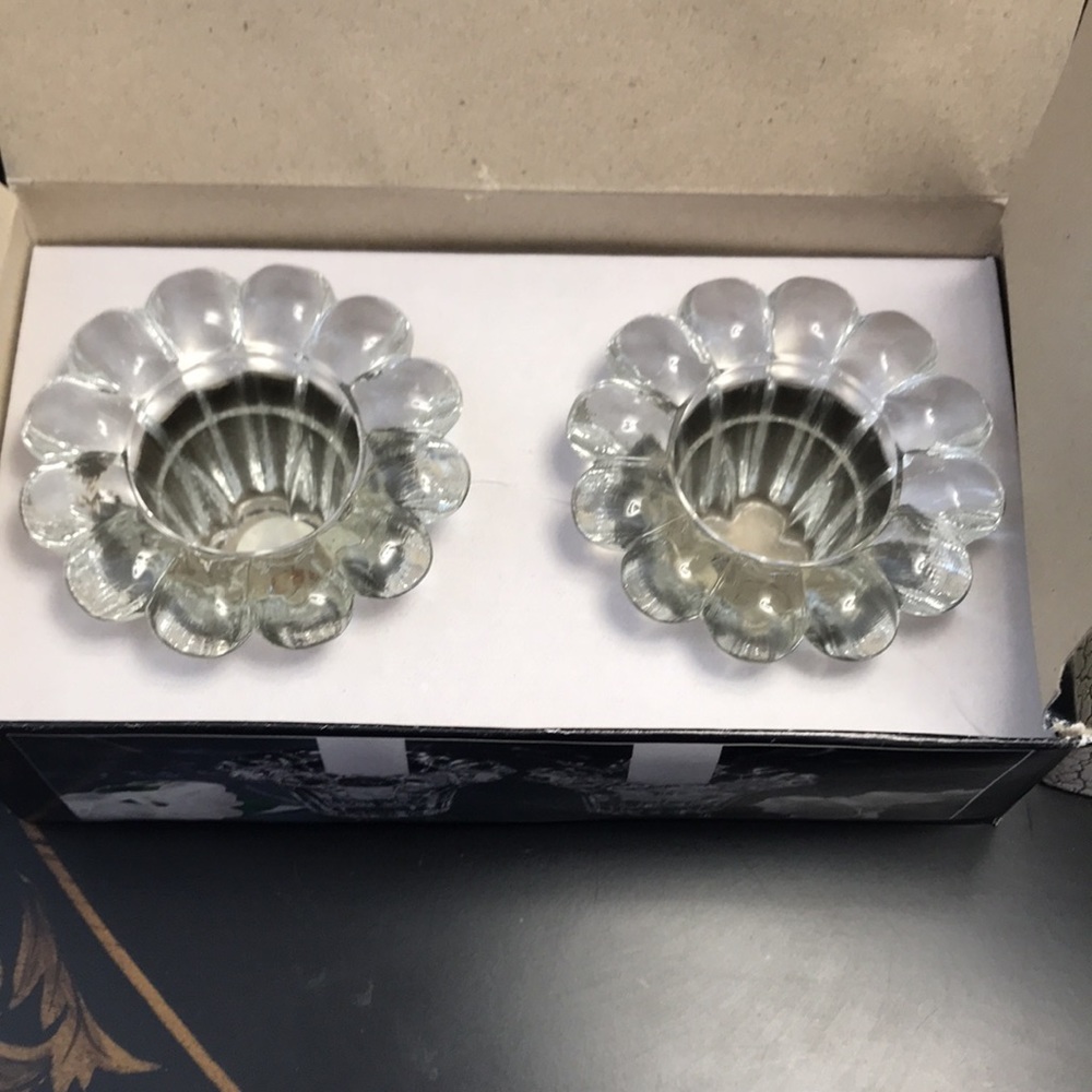 Set of two candle/votive holders
